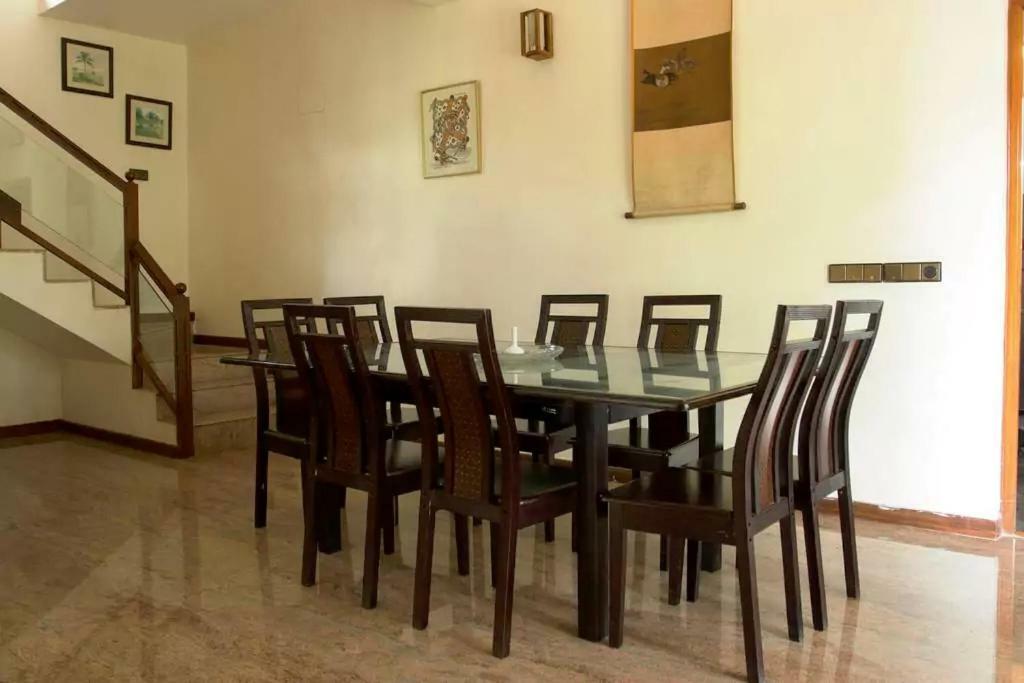 Villa Serena Bangalore Eksteriør billede