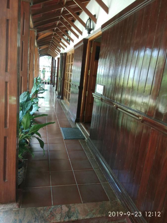 Villa Serena Bangalore Eksteriør billede