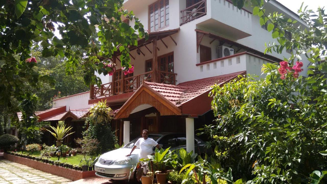 Villa Serena Bangalore Eksteriør billede
