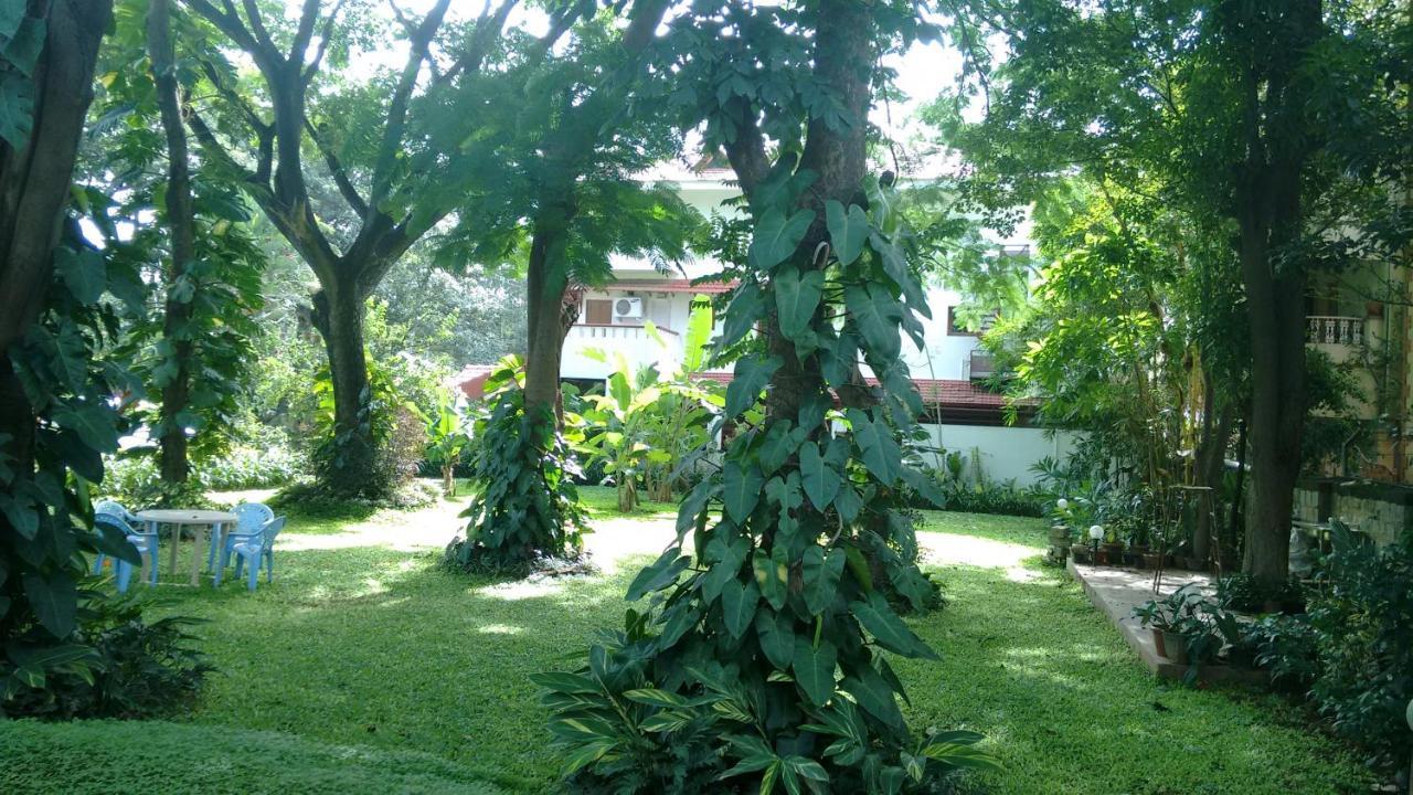 Villa Serena Bangalore Eksteriør billede